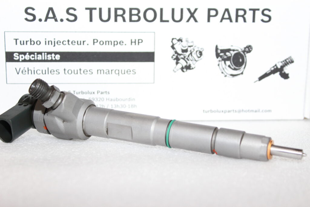 INJECTEUR BOSCH 0445110369 03L130277J