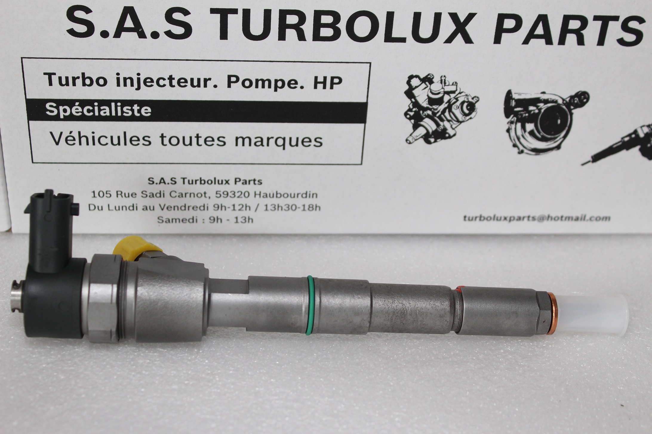 Injecteur Bosch 0445110327