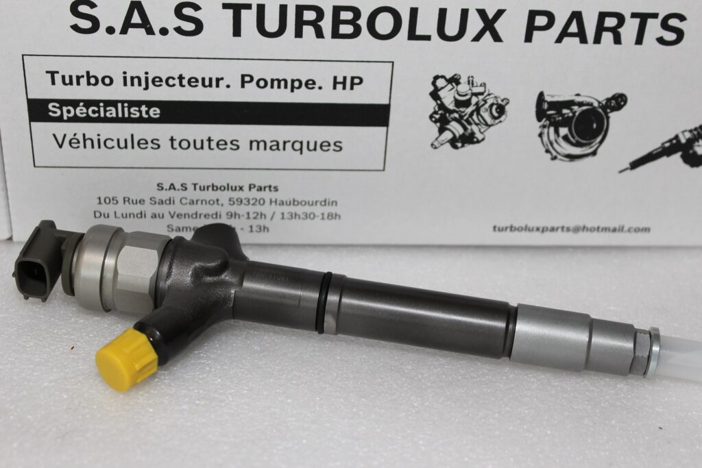 Injecteur DENSO 23670-0R030